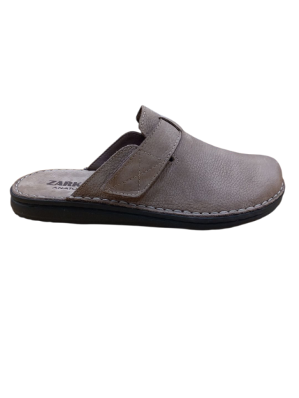 Ανδρική χειμερινή δερμάτινη παντόφλα Zarkadi 2307 39311 Πούρο χρώμα